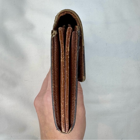 Louis Vuittton Monogram Sarah Long Wallet - Excellent Interior - Picture 3 of 15